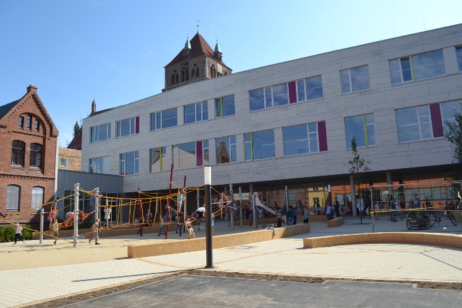 Spielplatz Kollwitz-Schule © UHGW Bild
