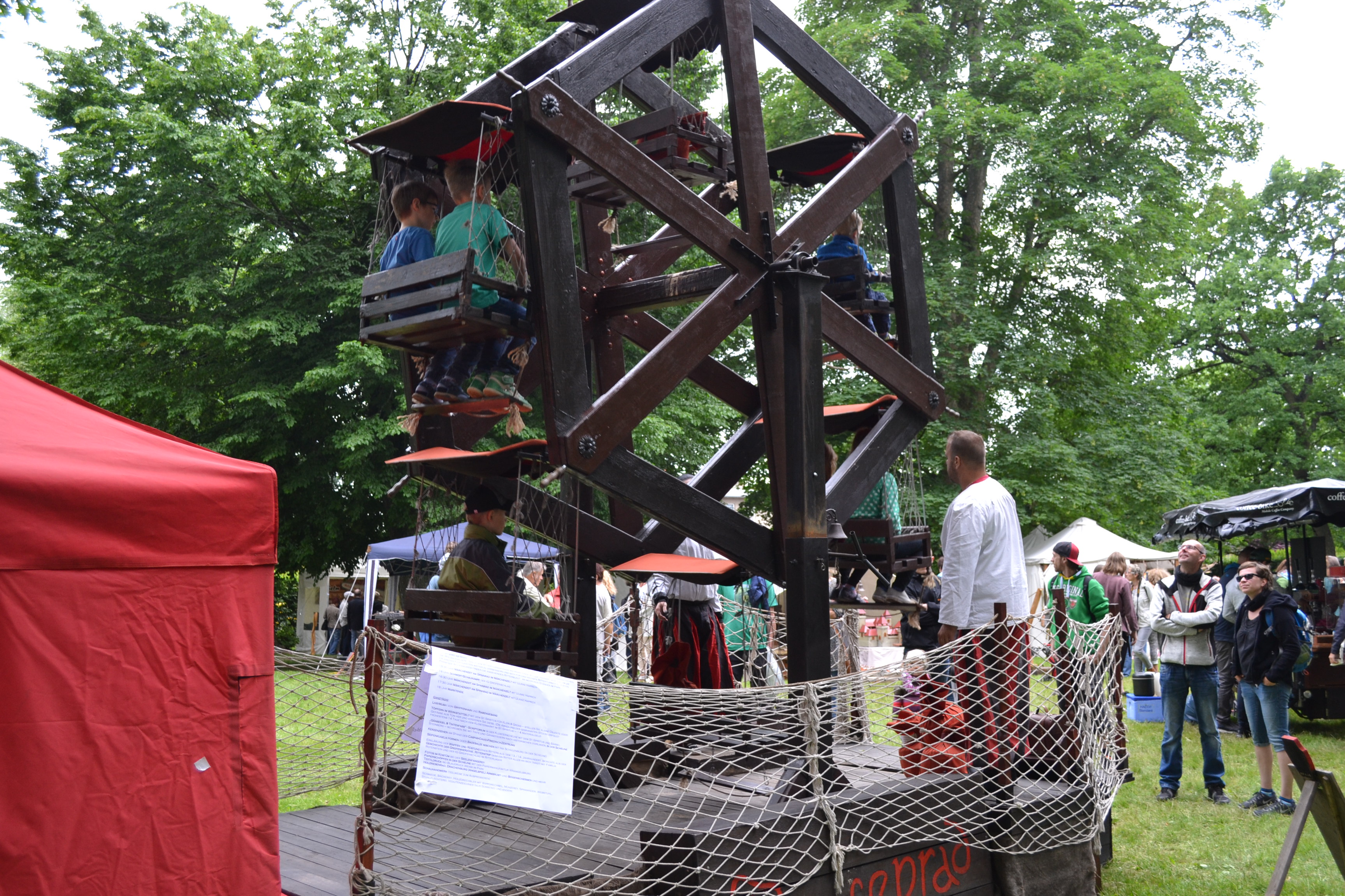 Holzriesenrad I ; Klostermarkt 2017 (c) Stadt HGW, Werth