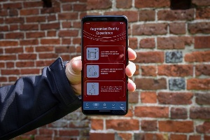 Pressestelle der Universitäts- und Hansestadt Greifswald Startbildschirm der Kloster-Eldena-App am Einstiegspunkt