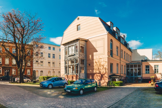 Falladahaus © Wally Pruß Blick in den Innenhof des Falladahauses