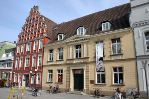 Stadtbib-1 © UHGW Stadtbibliothek Greifswald - Aussenansicht