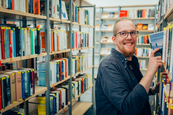 Portrait_Florian _PM-2366 © Philipp Marthaler Bild