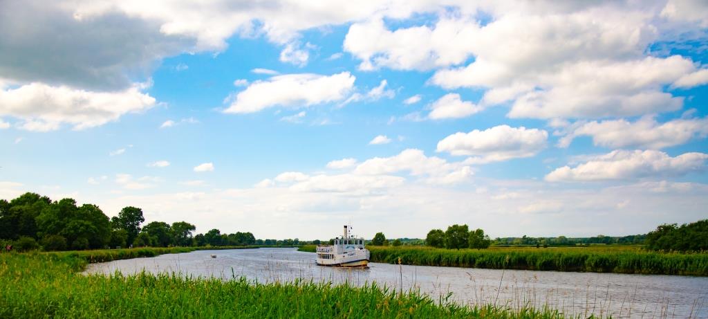 Jens Ehrhardt: Ein spontaner Spaziergang zeigt wie wunderschön es in Greifswald, insbesondere am Ryck sein kann! Neben Natur pur und Erholung ist er immer wieder ein Blickfang. - © Jens Ehrhardt Jens Ehrhardt: Ein spontaner Spaziergang zeigt wie wunderschön es in Greifswald, insbesondere am Ryck sein kann! Neben Natur pur und Erholung ist er immer wieder ein Blickfang.