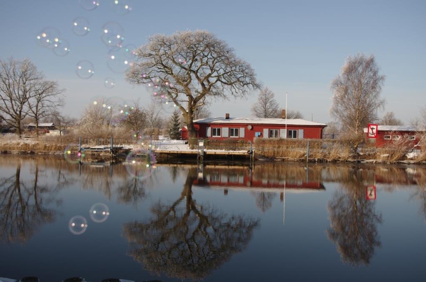Catharina Haug: Ich erinnere mich bis heute an den herrlichen Wintertag an dem dieses Foto entstanden ist. Der Tag gehört zu einen meiner schönsten Erinnerungen an Greifswald - © Catharina Haug Catharina Haug: Ich erinnere mich bis heute an den herrlichen Wintertag an dem dieses Foto entstanden ist. Der Tag gehört zu einen meiner schönsten Erinnerungen an Greifswald