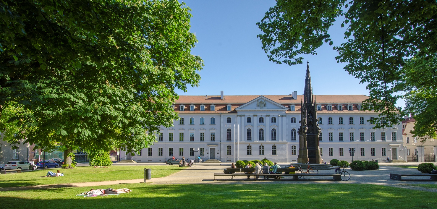 Unihauptgebaeude, Foto Pressestelle Universität (2)