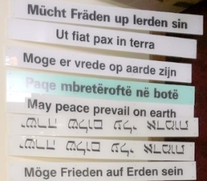 Friedensschilder 19 (2) © Internationale Kontakte Bild