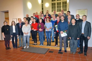 Gruppenbild 27. Sportehrentag 2018, Fotopeters © Jürgen Peters Gruppenbild der Geehrten zum 27. Sportehrentag 2018