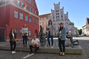 Auszubildende2020UHGW, Foto Pressestelle © Pressestelle neue Auszubildende bei der Stadt 2020