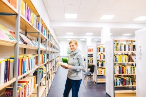 Stadtbibliothek innen © Wally Pruß Stadtbibliothek innen