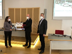 Übergabe Konzept Modellregion SW, Foto Pressestelle © Pressestelle Übergabe des Konzepts zur Modellregion Schönwalde