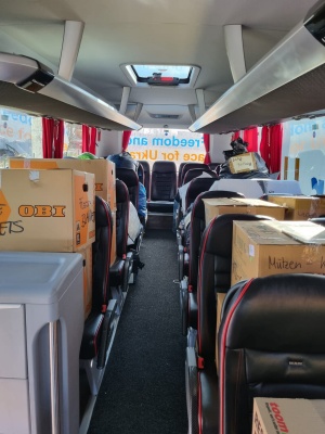 Busse mit Hilfsgütern aus Greifswald für ukrainische Flüchtlinge werden beladen, Foto Stadtverwaltung (3) © Pressestelle (Michaela Böttger) Busse mit Hilfsgütern aus Greifswald für ukrainische Flüchtlinge werden beladen