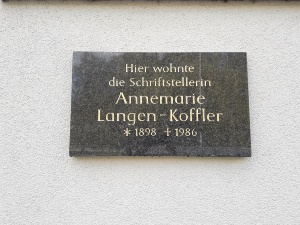 Gedenktafel für Annemarie Langen-Koffler © Claudia Kowalzyck Gedenktafel für Annemarie Langen-Koffler