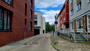 Roßmühlenstraße © Pressestelle der Universitäts- und Hansestadt Greifswald Abschnitt der Roßmühlenstraße zwischen Kuhstraße und Brüggstraße in der Innenstadt