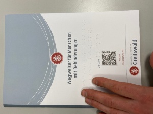 Wegweiser für Menschen mit Behinderungen © Behindertenbeauftragter Deckblatt des Wegweisers für Menschen mit Behinderung