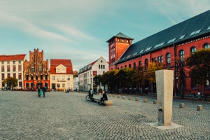 Marktplatz_Greifswald2019(WallyPruss)_7_ganzes_Bild_1 © Wally Pruß Stadthaus Greifswald