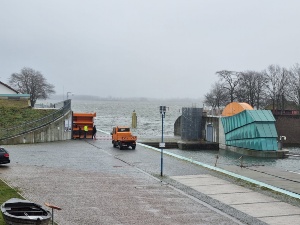 Schließung des Sperrwerks; Foto: Michaela Böttger © Michaela Böttger Schließung des Sperrwerks im OT Wieck