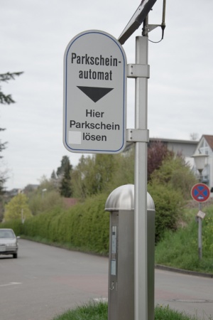 parking-ticket-machine-502966_1920 © Michael Schwarzenberger auf Pixabay Parkscheinautomat